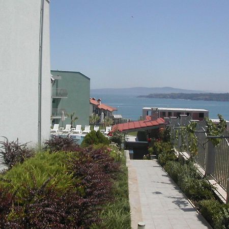 Gardenia Suites Sozopol Bagian luar foto