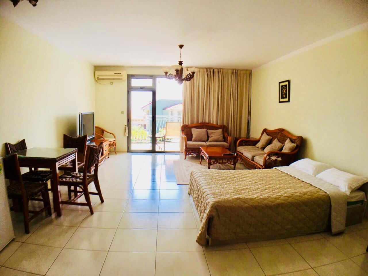 Gardenia Suites Sozopol Bagian luar foto